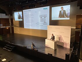 Vortrag von Dr.-Ing. Nicolai Stegmaier